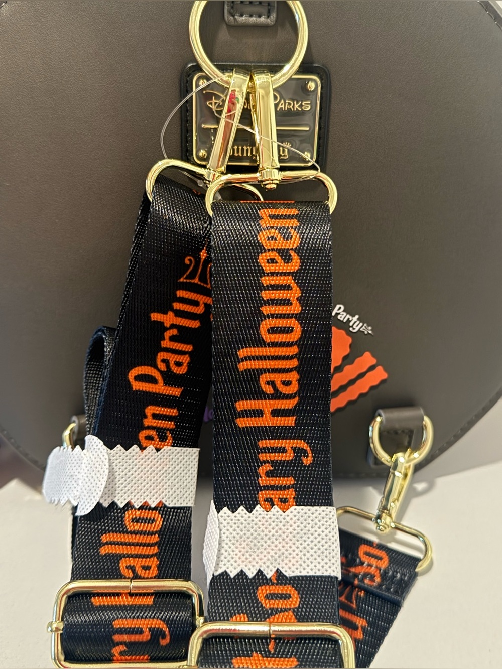 Loungefly Disney Mickey's Not-So-Scary Halloween Party 2025 backpack/Crossbody - Picture 4 of 9